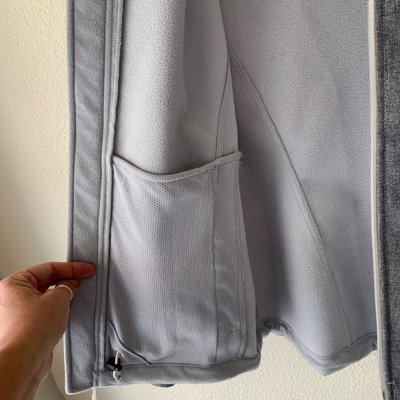 LIKE NEW! North Face Apex Bionic Jacket Gray Size Medium - Picture 8 of 15